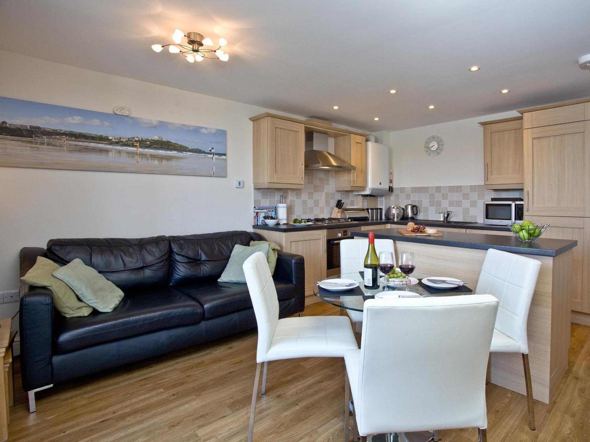 1 Harbour View Apartment New Quay Екстериор снимка