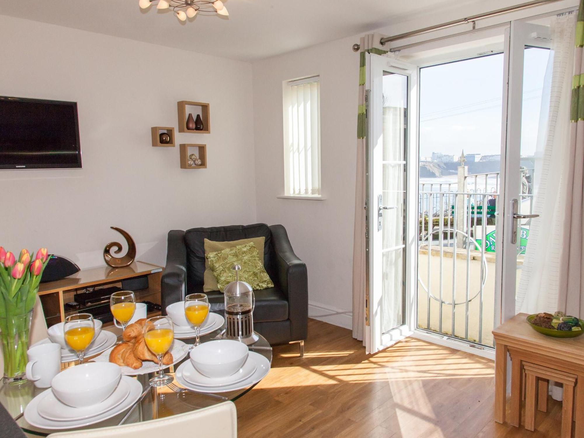 1 Harbour View Apartment New Quay Екстериор снимка